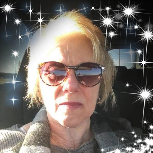 Poshmark profile picture for @barstool